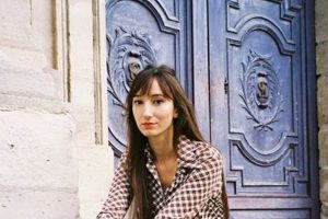 Shop Chic French Vintage Clothing Online! | Vintage Treasures: Discover Rare Antiques, Collectibles & Retro Finds