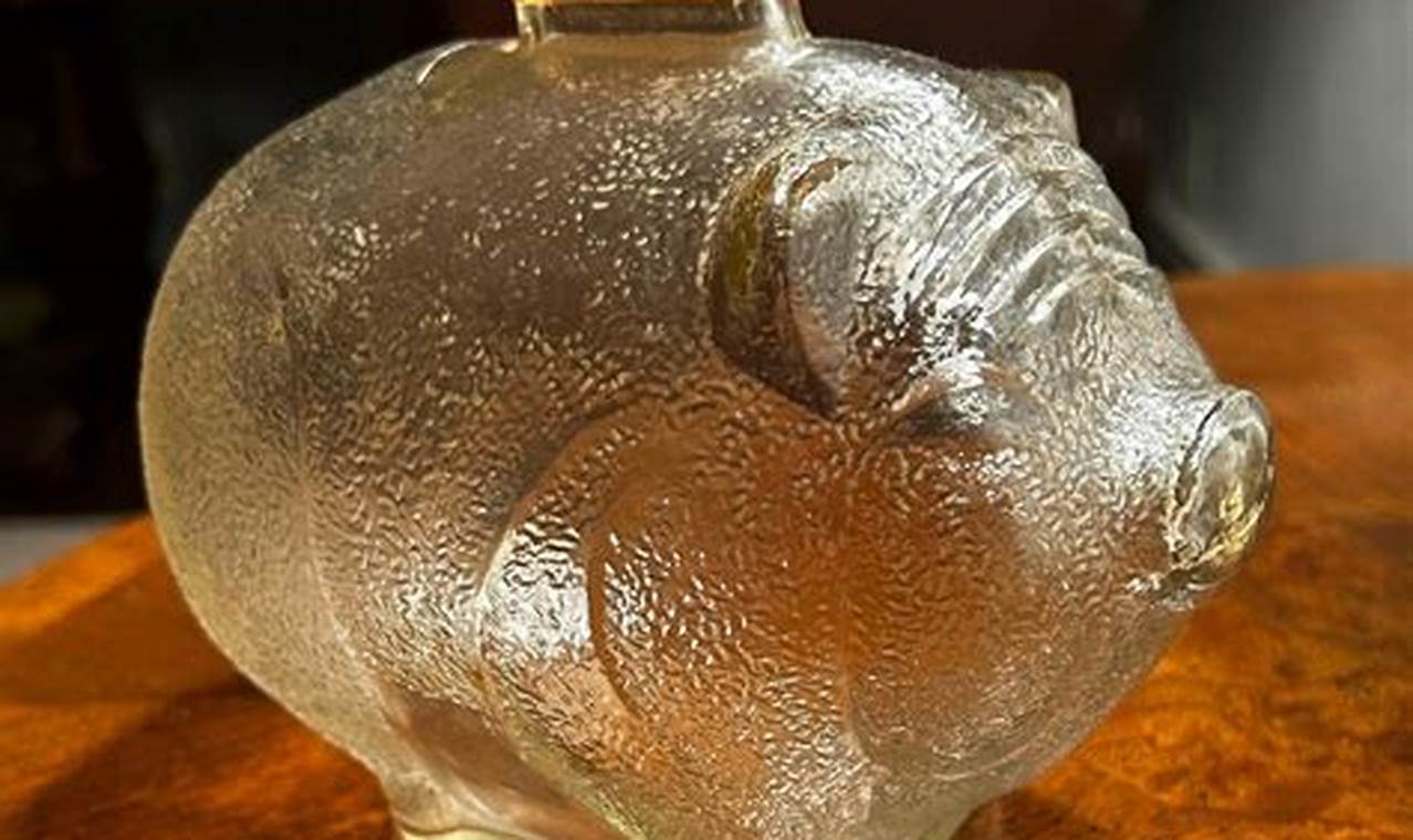 Buy Vintage Glass Piggy Bank: Collectible Classics! | Vintage Treasures: Discover Rare Antiques, Collectibles & Retro Finds