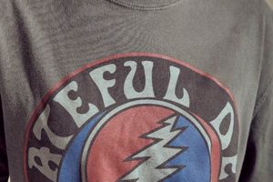 Rare Finds: Grateful Dead Vintage T Shirt Collection | Vintage Treasures: Discover Rare Antiques, Collectibles & Retro Finds