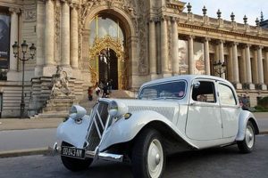 Classic Rides: Vintage Car Tour Paris - Explore! | Vintage Treasures: Discover Rare Antiques, Collectibles & Retro Finds