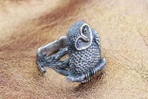 Timeless Treasures: Vintage Owl Rings for Sale | Vintage Treasures: Discover Rare Antiques, Collectibles & Retro Finds